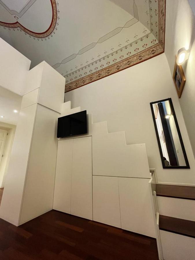Visconti 89-Duplex Suite Bari Luaran gambar