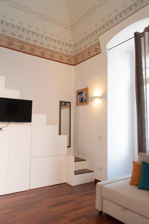 Visconti 89-Duplex Suite Bari Luaran gambar