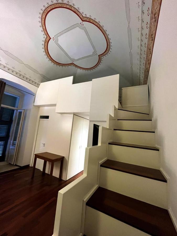 Visconti 89-Duplex Suite Bari Luaran gambar